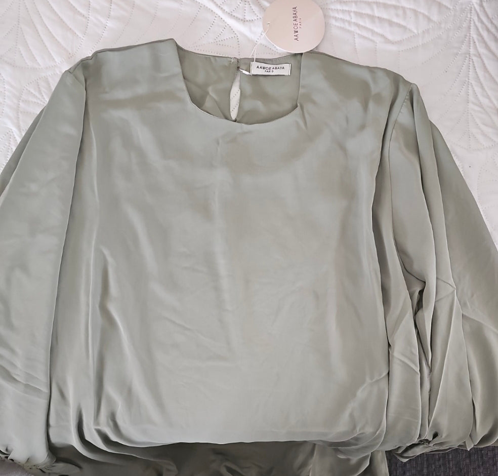 Abaya Maram