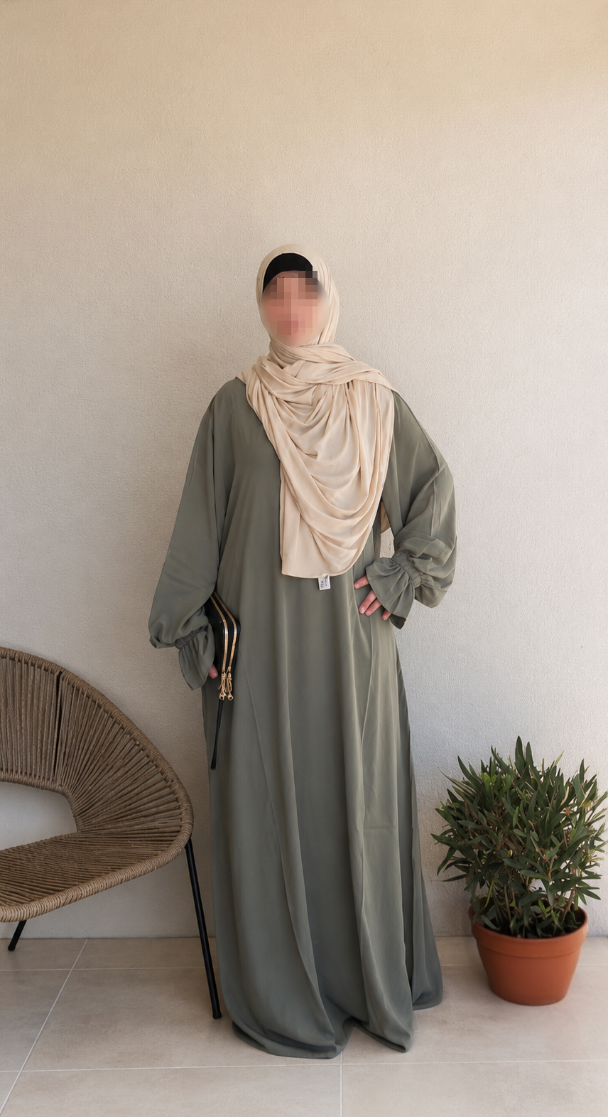 Abaya Maram