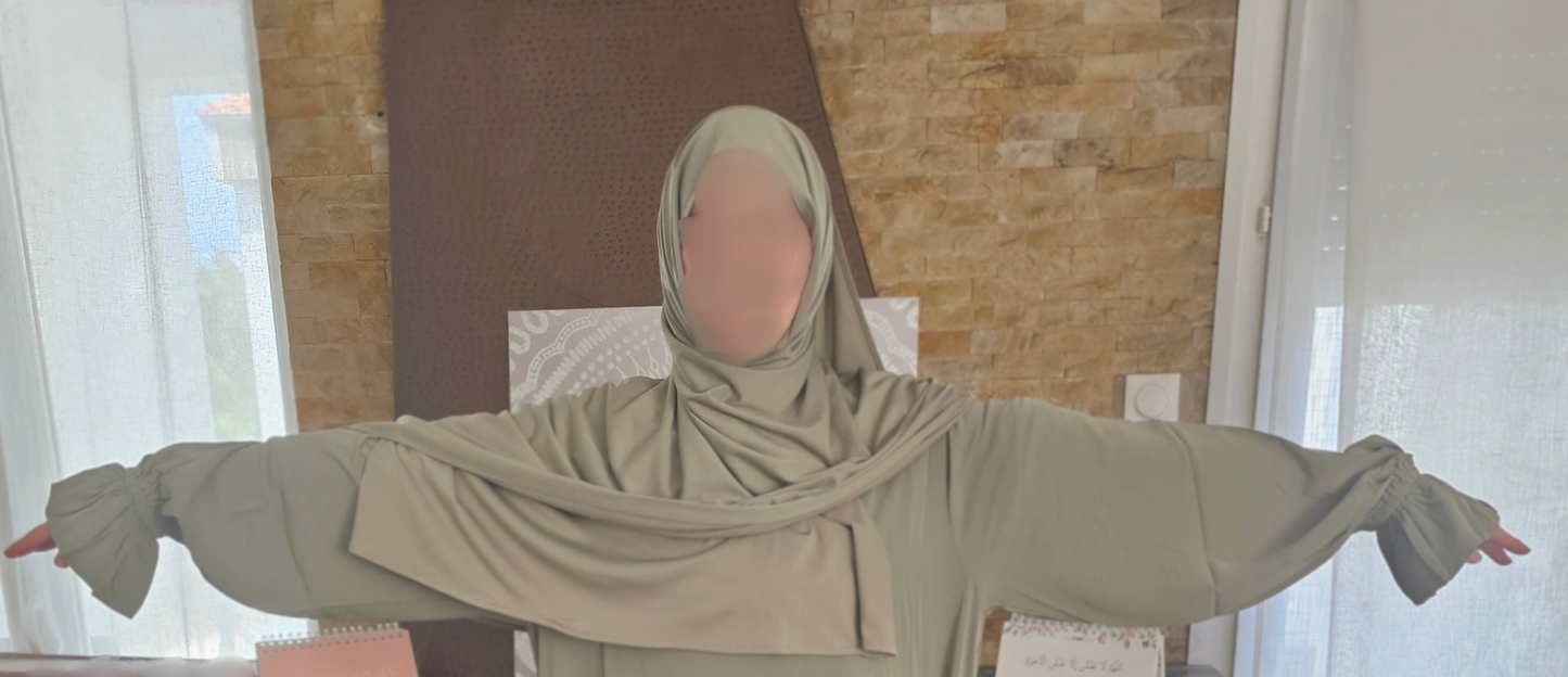 Abaya Maram